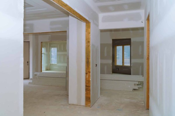 Comment trouver le professionnel idéal pour des travaux d’extension de maison ?
