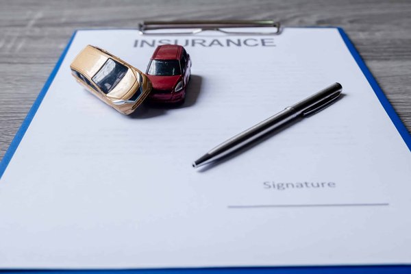 Tarif assurance auto : cela peut changer selon votre département